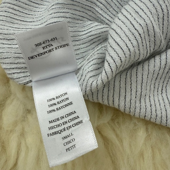Rails Etta Devenport Stripe Button Down Shirt Light Weight Small - Picture 9 of 10